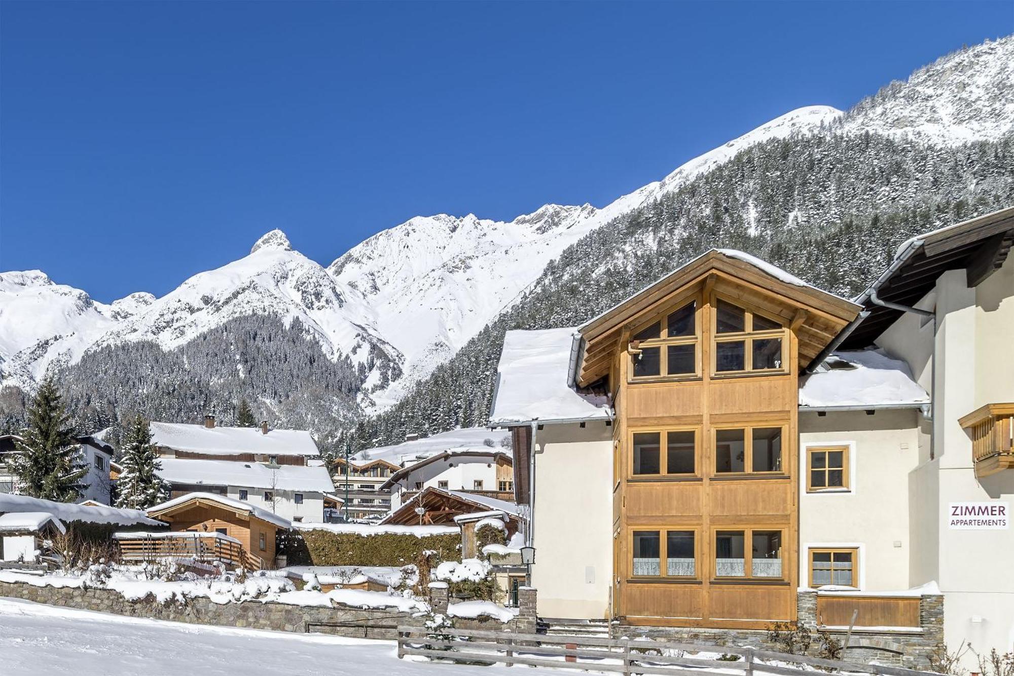 Haus St. Bernard Lejlighed Pettneu am Arlberg Eksteriør billede