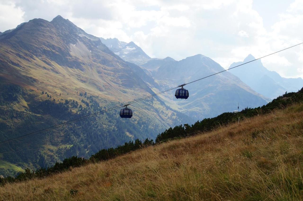 Haus St. Bernard Lejlighed Pettneu am Arlberg Eksteriør billede